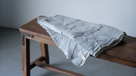 ■審査員奨励賞：シルッキアップサイクルブランケット（群馬県）