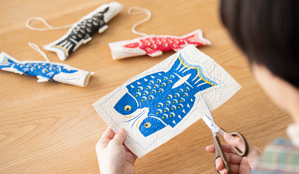 【中川政七商 渋谷店・ニュウマン高輪店・福岡天神店】手漉き和紙の鯉のぼりづくり