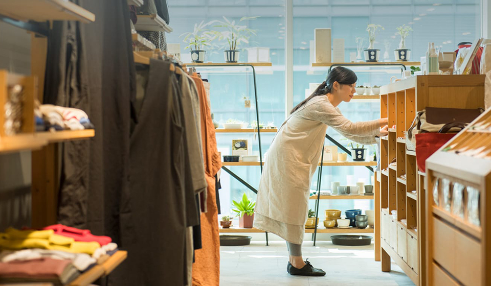 “日本の工芸を元気にする！”仕事。 中川政七商店ではたらくスタッフを募集しています。