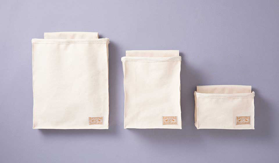 【わたしの好きなもの】吊り下げ帆布の収納袋