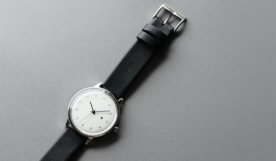 シンプルな佇まいの裏に技あり。ギフトにもおすすめな「sazare」